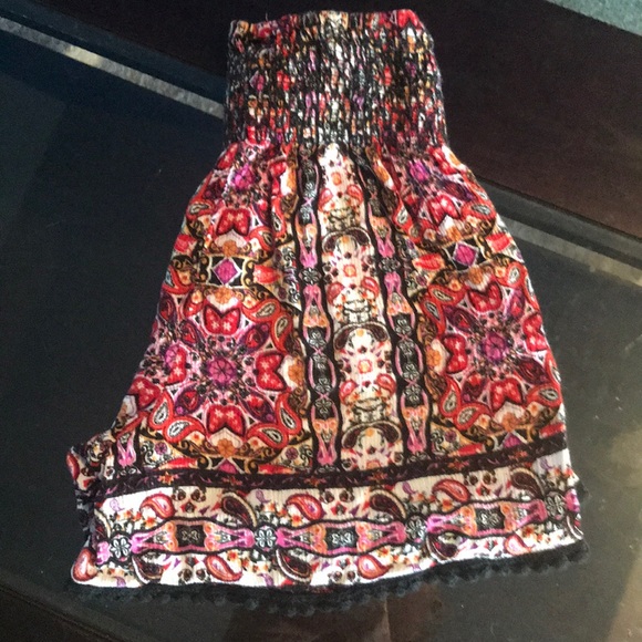 Shorts - Picture 3 of 3